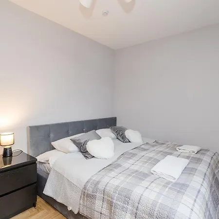 Shortstaypoland Bohaterewicza B174 * Warszawa