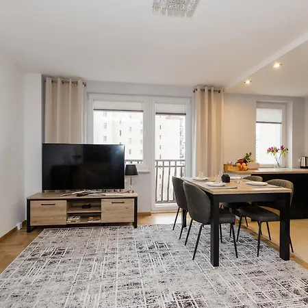 Apartament Shortstaypoland Bohaterewicza B174 Warszawa