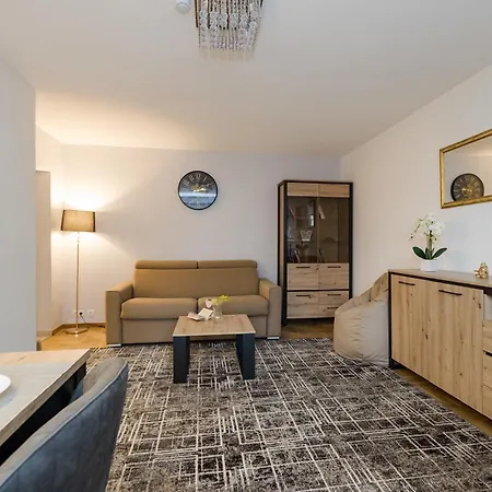 Shortstaypoland Bohaterewicza B174 * Warszawa